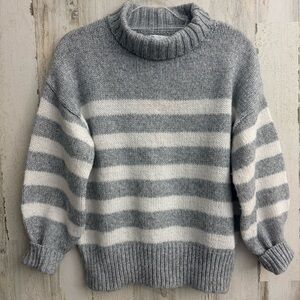 ASOS Design Women's Striped Mock Neck Sweater Size 4 Gray White Casual Fall
